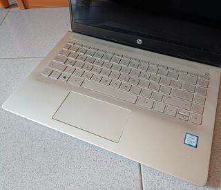 Ordenador portátil HP i5-8250U (14 pulgadas)