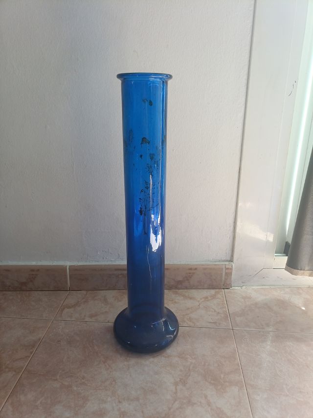 Jarrón azul marino