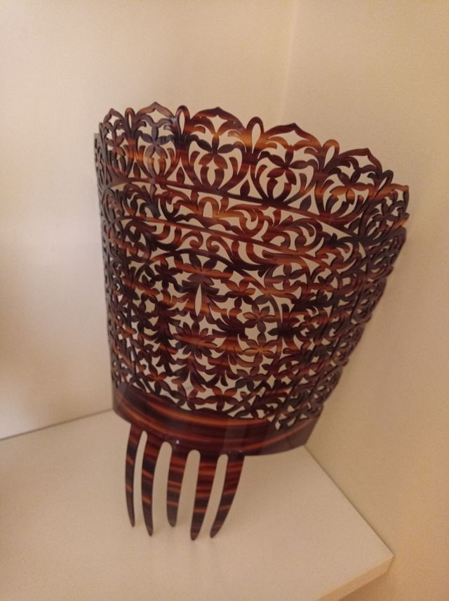 Peineta para mantilla