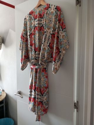 Bonito vestido kimono