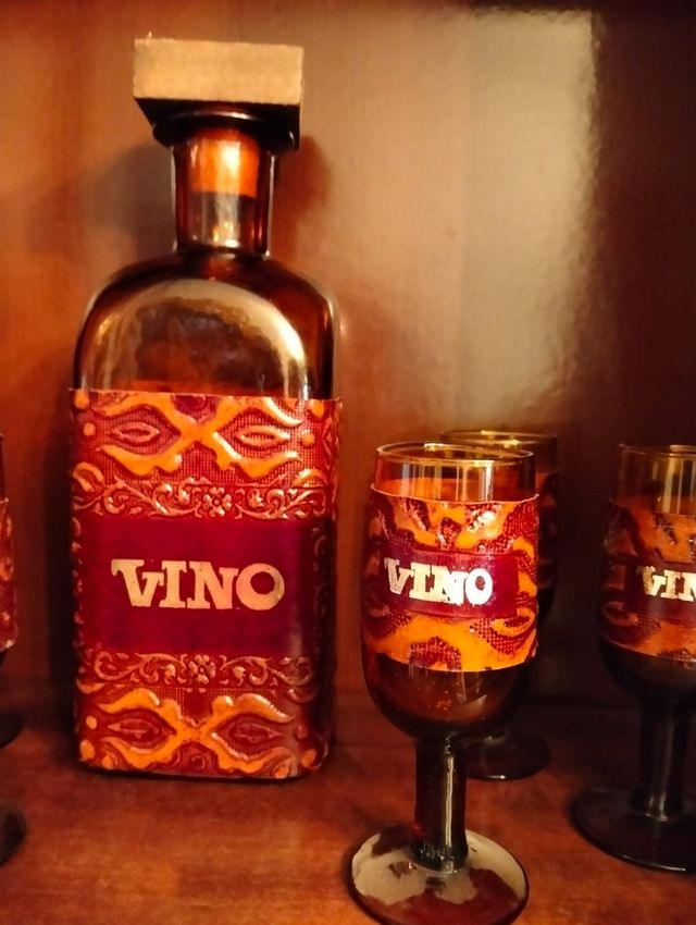 Juego de vino