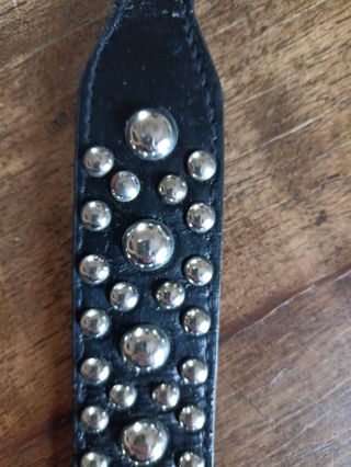 Bracciale con borchie