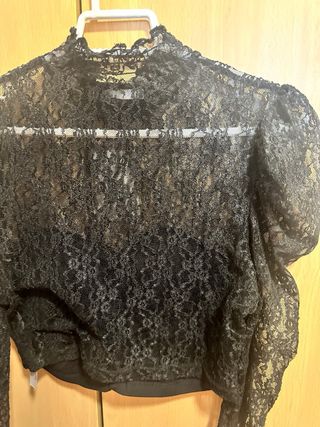 Blusa encaje