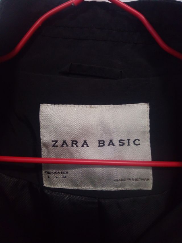 Gabardina Zara negra Talla L