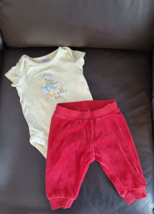 Body y pantalón bebé Disney