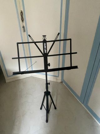 Chitarra custodia leggio poggia piede