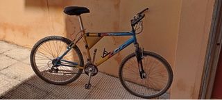 Bicicleta BH supra