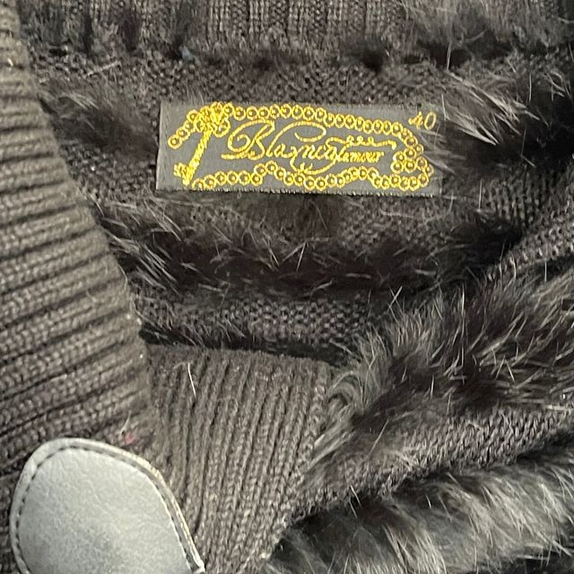 Blanco temour. preciosa capa de piel talla 40