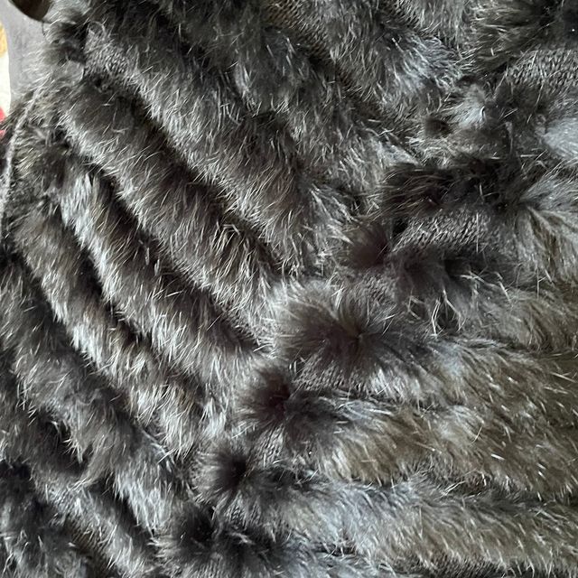 Blanco temour. preciosa capa de piel talla 40