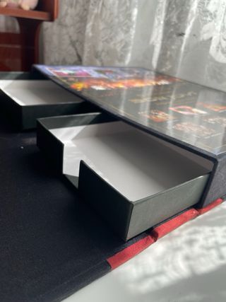 Caja Bon Jovi collector box Japan