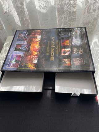Caja Bon Jovi collector box Japan