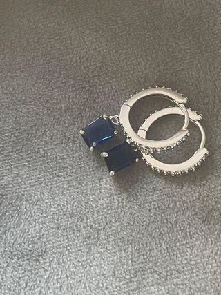 Pendientes O rectángulo azul 