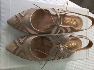 Merceditas con cordones