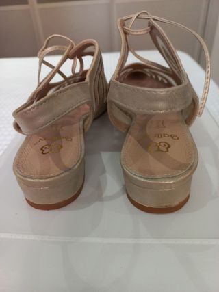 Merceditas con cordones