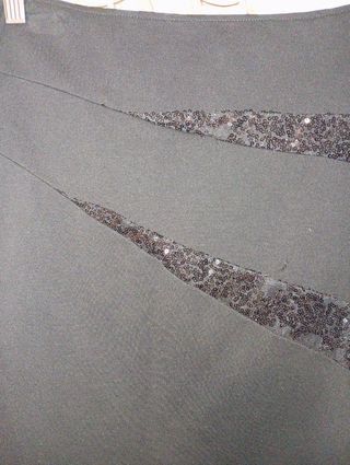 Mini falda negra y lentejuelas 