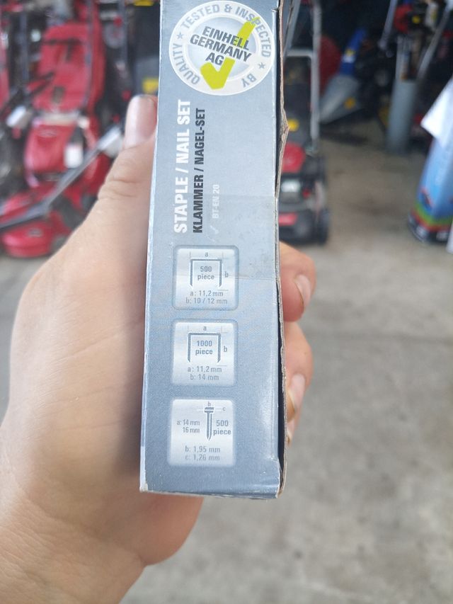 Graffette e chiodi per graffettatrice