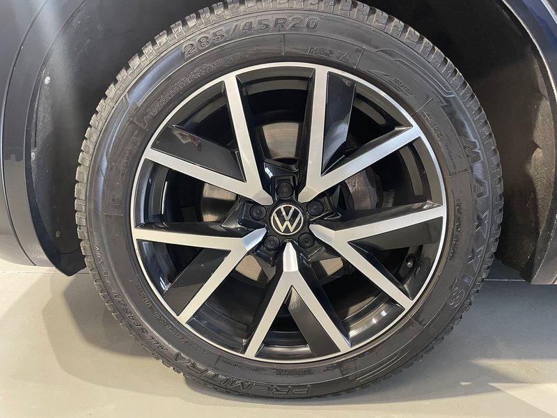 Volkswagen Touareg R-Line Indiv Eleg 3.0 V6 TDI Tip 4M 2022, foto 8