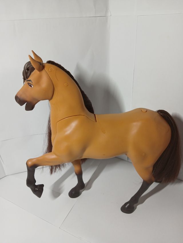 Spirit cavallo selvaggio interattivo e Lucky