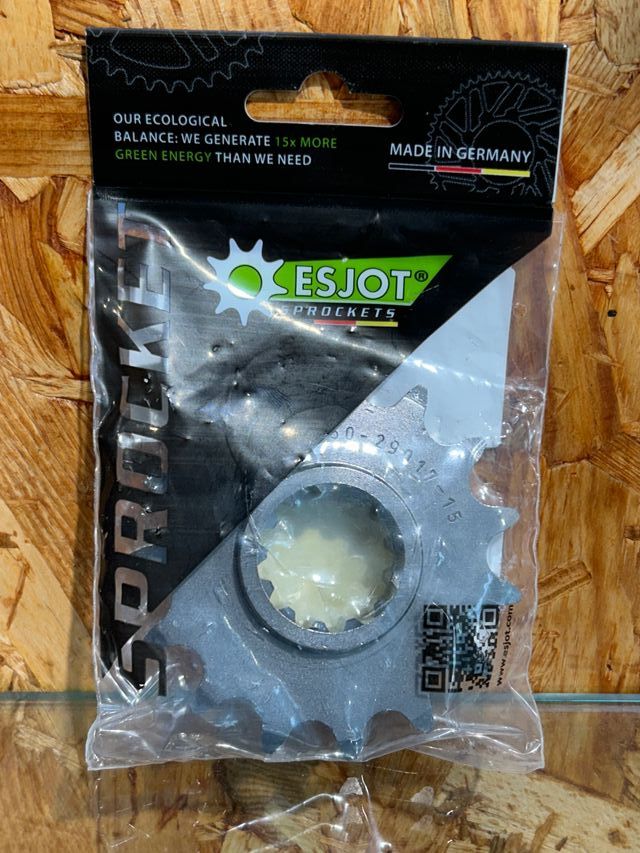 Piñon Honda CBR600 F/RR Z-15 525