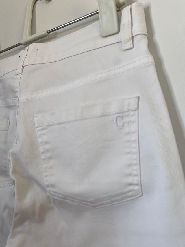Pantalón elástico blanco de Caroll