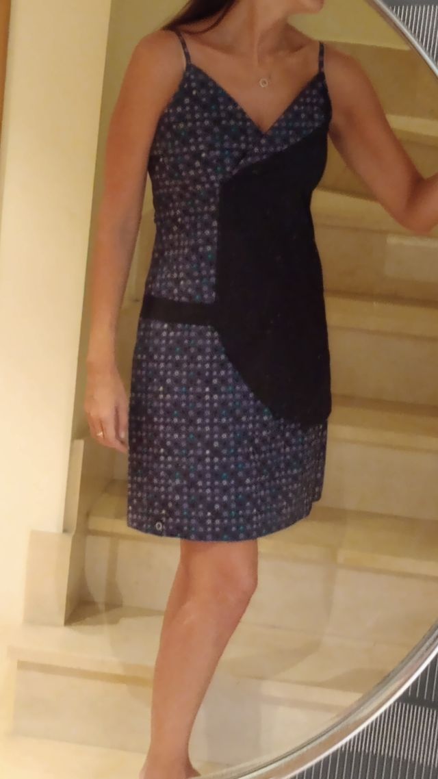 Vestido Zergatik talla 4 nuevo