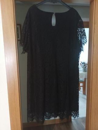 Vestido de encaje negro talla grande 