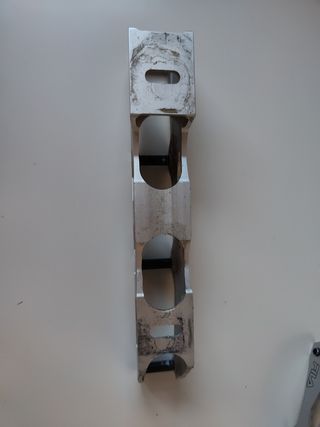 Guia patines línea fila 243mm