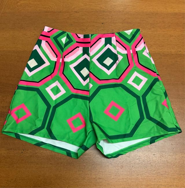 Pantaloncini a vita alta da donna