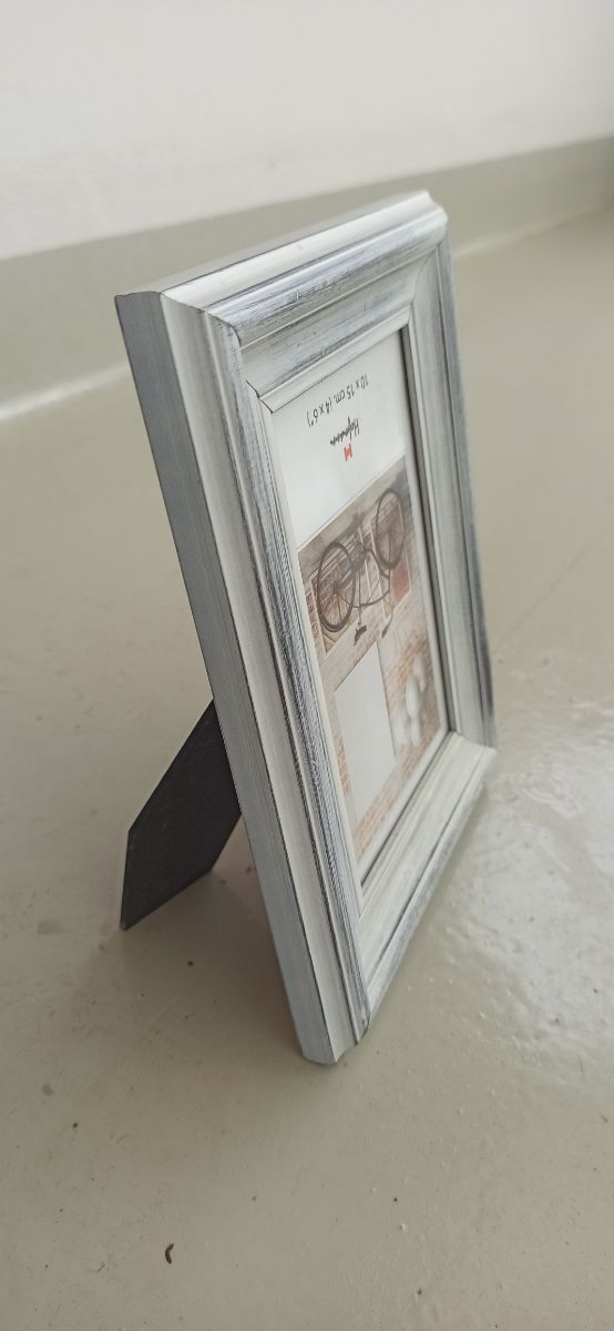 Marcos de fotos grises