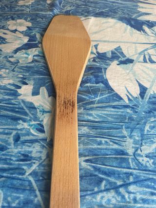 Cucchiaio di legno gigante per salsa