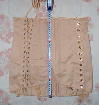 FAJA CORSÉ con ballenas SCARLET talla 80