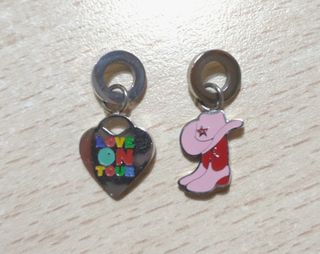 Charm Harry Styles & Louis Tomlinson