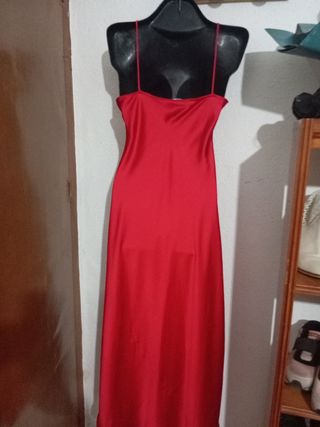 Vestido Zara largo fiesta S rojo nuevo