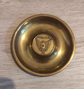 Lote Antiguos ceniceros de latón.