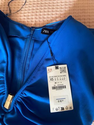 Vestido zara azul crepe aplique escote