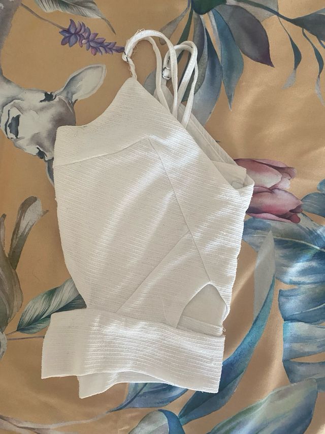 Top Bershka tirantes