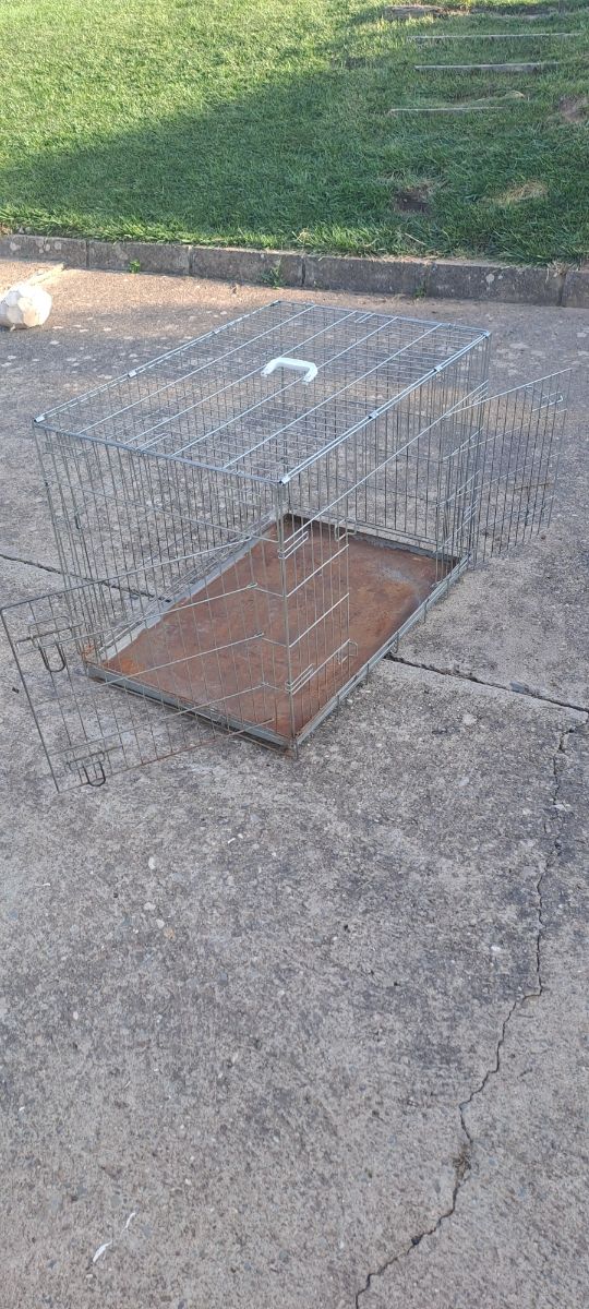 Transportín metalico