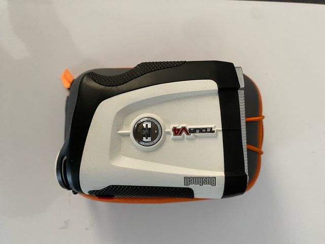 Bushnell Tour V4 golf telemetro 2 años garantia