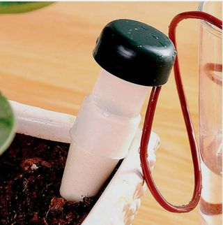 Sistema de riego para macetas