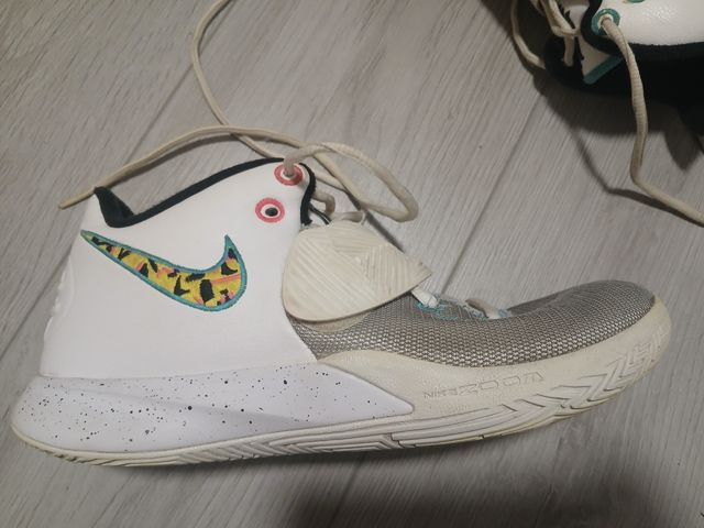Zapatillas nike Kyrie Flytrap |||