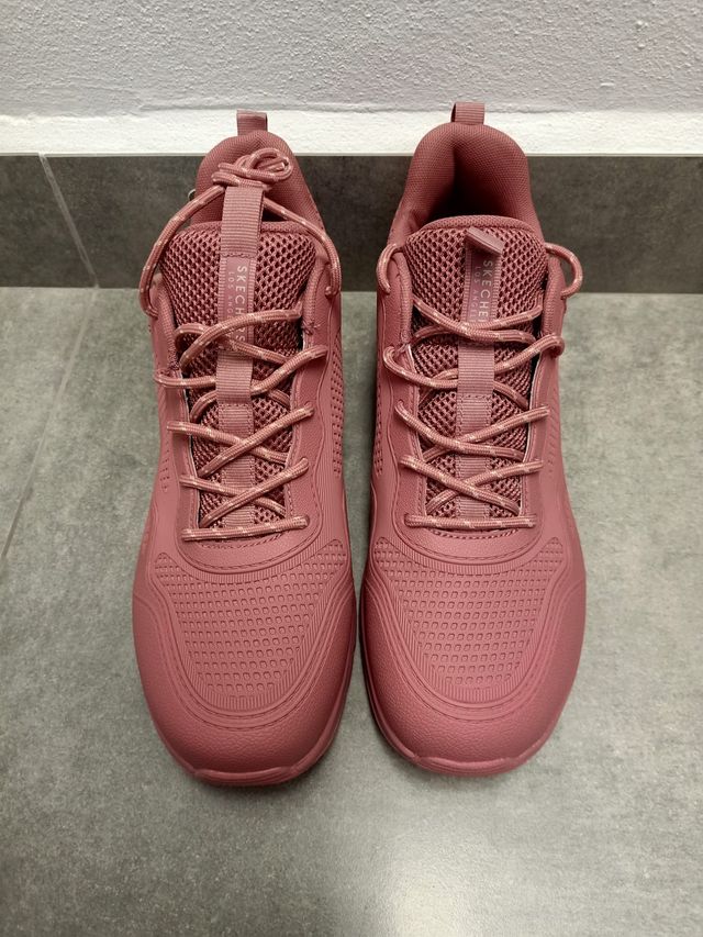 Sckechers Rosas Street Vacationer Talla 41