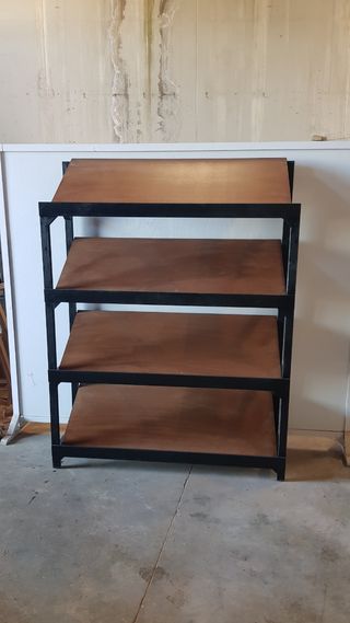 Estanterías fruteras de madera