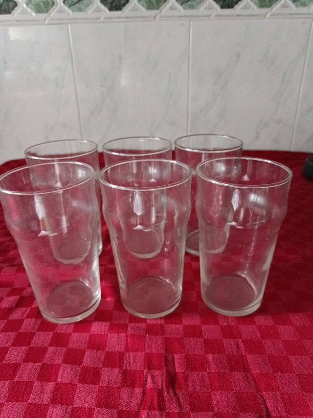 6 vasos grandes 