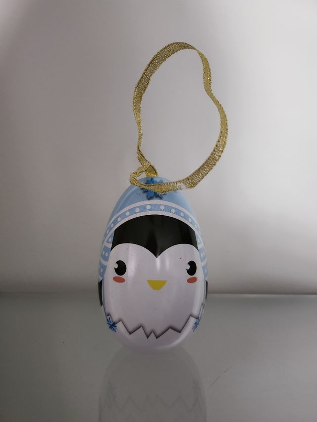 Caja metálica pingüino🐧