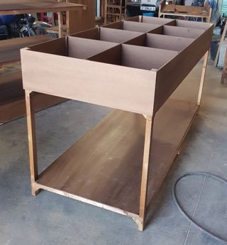 Estanterías fruteras y llanas de madera