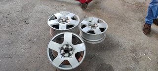 Llantas VW