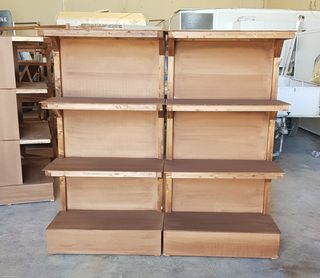 Estanterías fruteras y llanas de madera