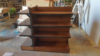 Estanterías fruteras y llanas de madera