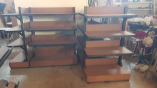 Estanterías fruteras y llanas de madera