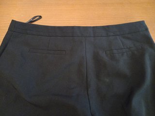 Pantalon negro pinzas mujer